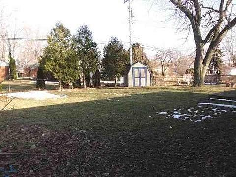 4th image of 28474 Newport Dr