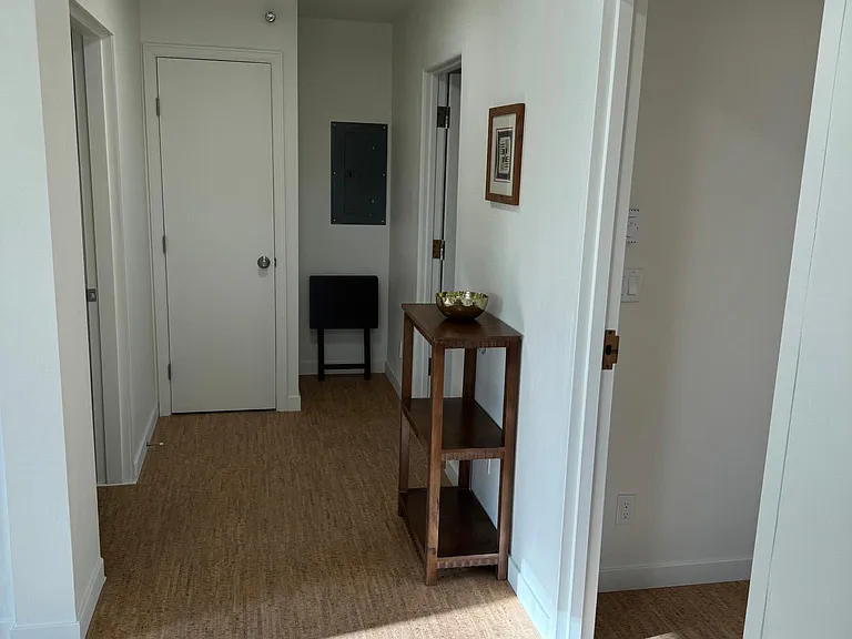 1175 Grand Ave #1 — Photo 4