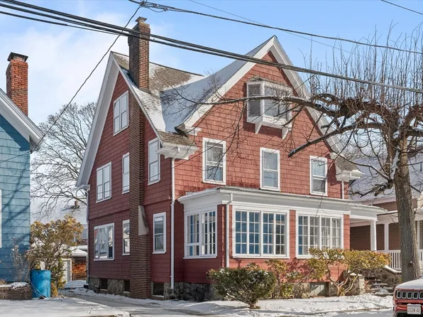 36 Basset St, Lynn, MA 01902