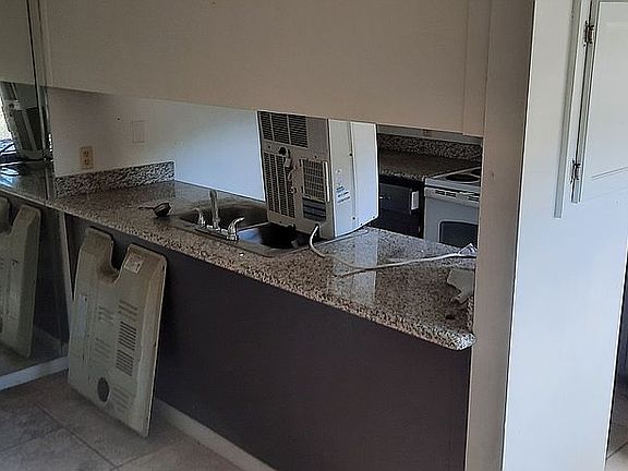 2nd image of 2301 W Michigan Ave APT 10