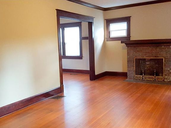 High ceilings and huge rooms are what we love about homes built 100 years ago!  And you'll have them here.  This home was built with Douglas Fir - It's so hard that bugs won't eat it!!!