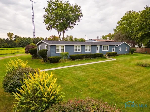 7433 County Road V, Liberty Center, OH 43532