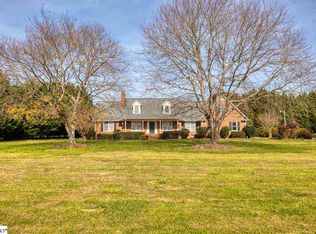 924 Ansel School Rd, Greer, SC 29651