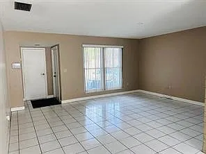 8136 NW 21st Ct — Photo 7