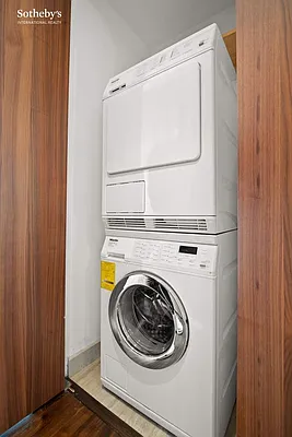 Rented by Sotheby's International Realty | media 8