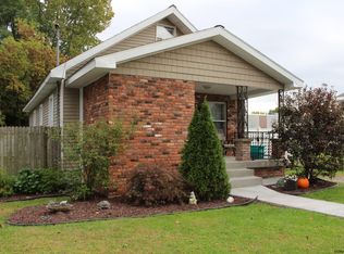 2 Steers Ave, Schenectady, NY 12304