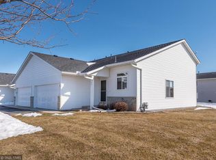 1500 Dublin Ct, Shakopee, MN 55379
