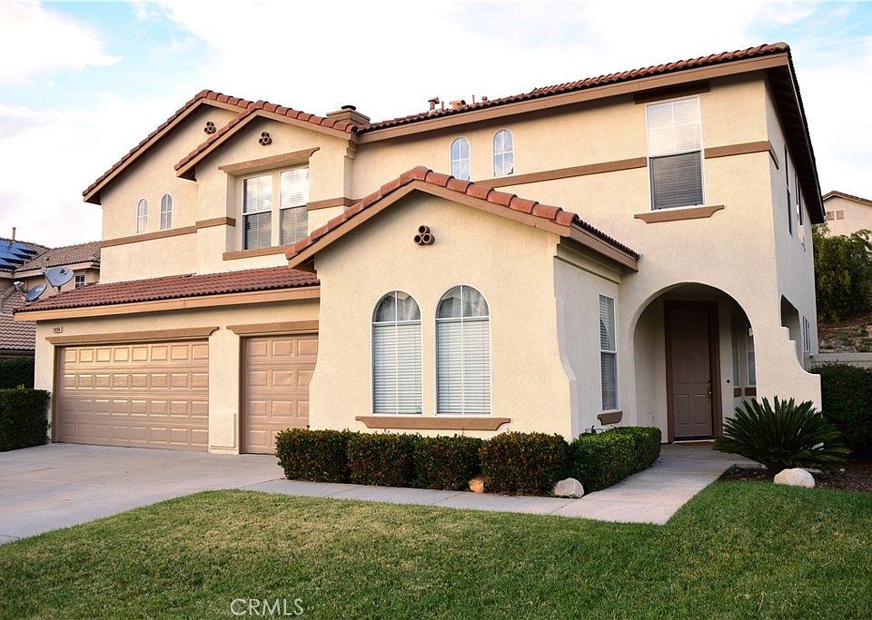 1st image of 24094 Safiro Ct
