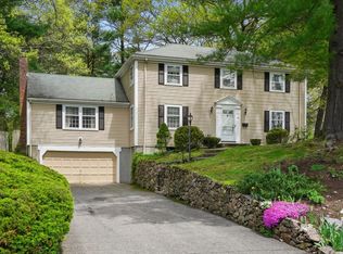 26 Pembroke Rd, Wellesley, MA 02482