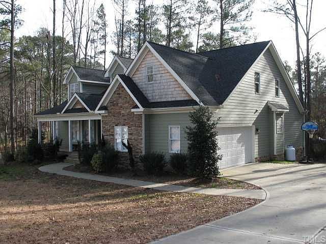 2nd image of 1937 Lennox Dr