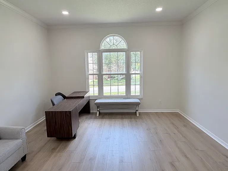 2413 Prairie View Dr — Photo 8