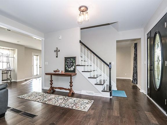 4th image of 5418 Willow Run Ln