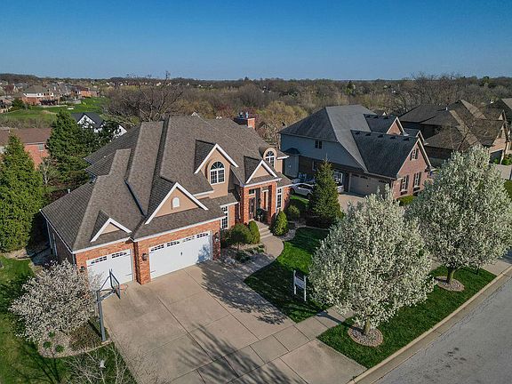 5th image of 8915 Winding Trail St