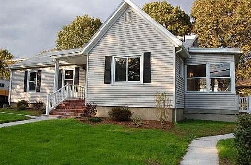 1st image of 40 Plimpton Ave