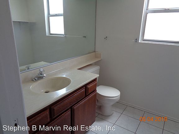 4th image of 755 E Avenue J9