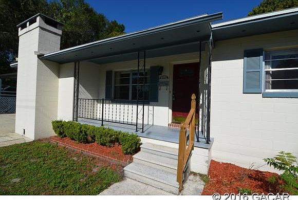 1st image of 1024 NE 5th Ave
