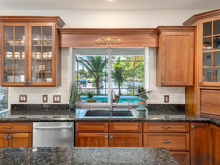 3842 SW Saint Lucie Ln — Photo 31