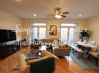1712 N Halsted St, Chicago, IL 60614