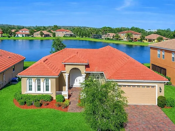 3821 Shoreview Dr, Kissimmee, FL 34744