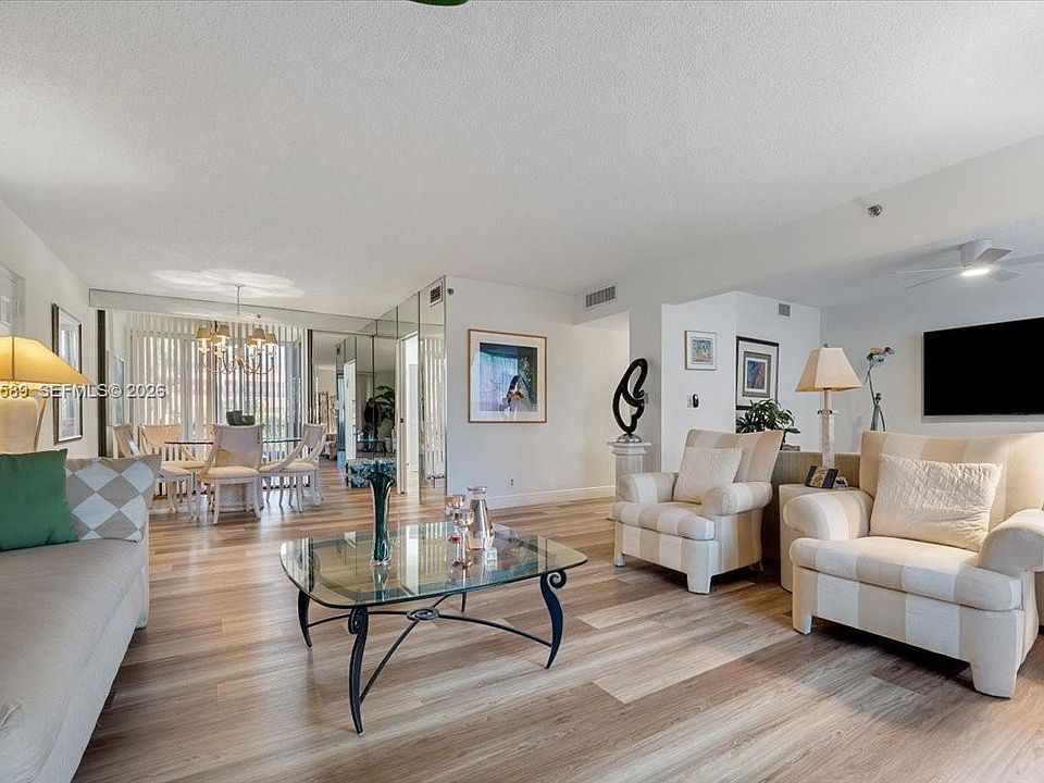 1st image of 7201 Promenade Dr APT 101