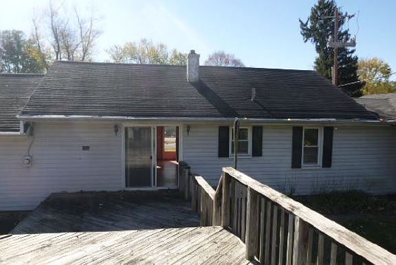 2nd image of 1509 E Medina St