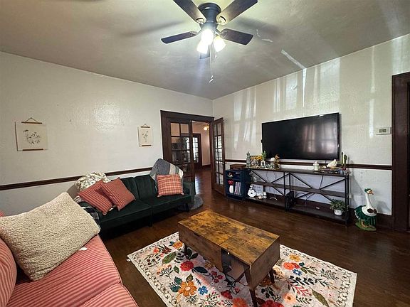 4th image of 427 Sedgwick Pl