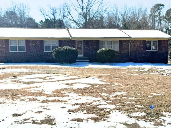4726 Gordon Road, Wilmington, NC 28411