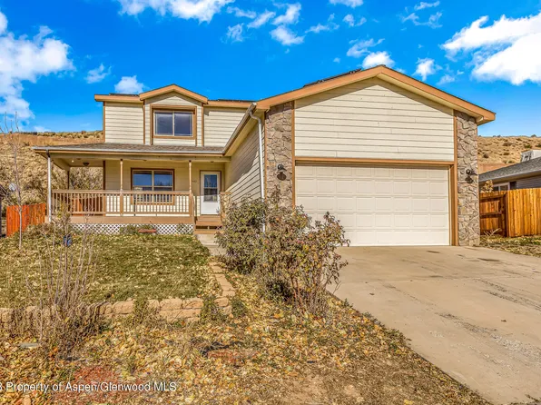 2462 Pioneer Way, Rifle, CO 81650