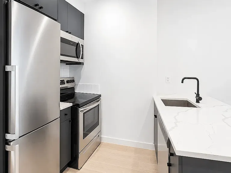 897 Knickerbocker Ave #6A — Photo 2