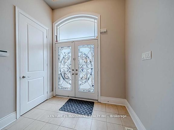 3rd image of 4 Aquilina Ct