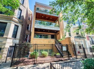 3743 N Kenmore Ave #3, Chicago, IL 60613