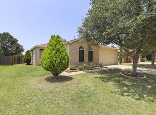 8008 Hidden Path Ln, Denton, TX 76210