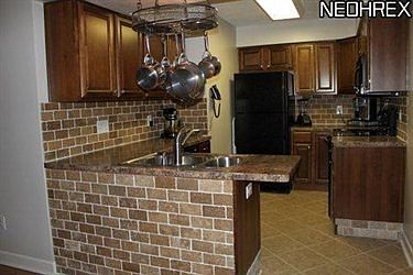 4th image of 859 Westland Dr