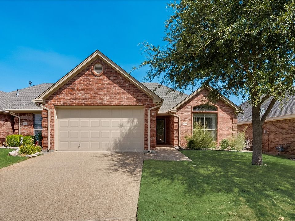 1st image of 123 Crestway Dr #21A