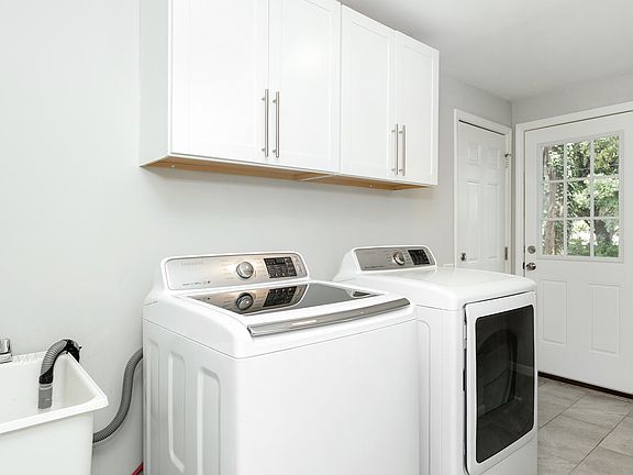 5th image of 30876 Lincolnshire St E
