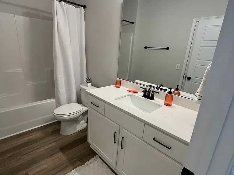 8329 Paramount Point — Photo 7
