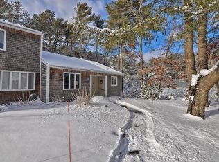 130 Strawberry Mdws, East Falmouth, MA 02536