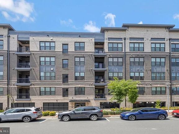 2nd image of 2324 Wind Charm St #102