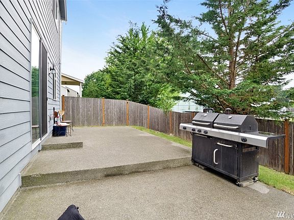 Great sized patio  perfect for Entertaining 