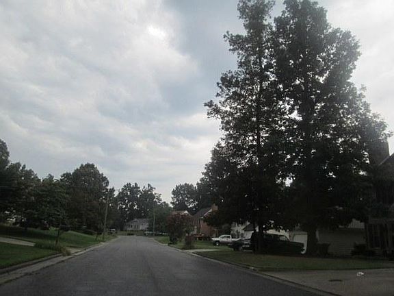 4th image of 3202 Oliver Dr