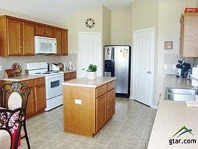 4th image of 236 Crestview Ln