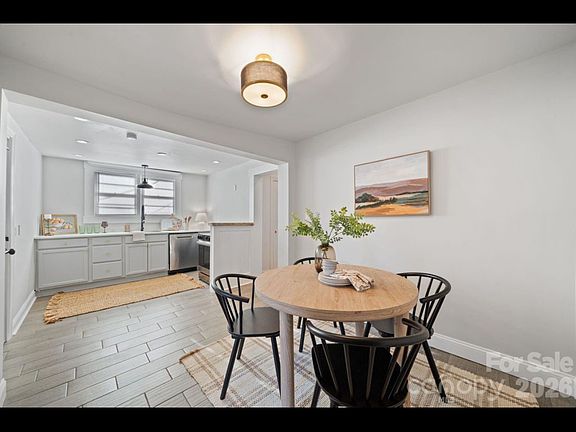 2nd image of 101 Fairview St