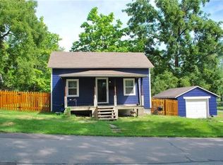 518 Arthur St, Liberty, MO 64068