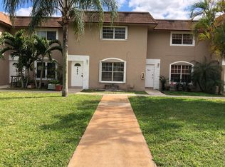 7862 Kimberly Blvd, North Lauderdale, FL 33068