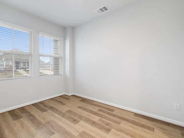 303 Elm Branch Trl — Photo 18