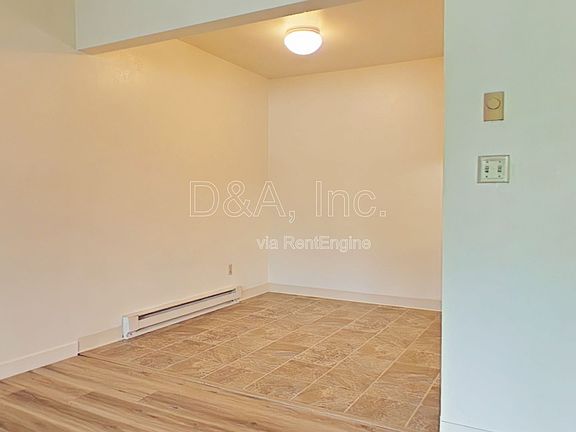4th image of 1120 NW Fillmore Ave
