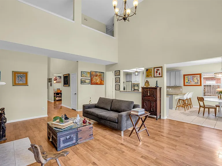 119 N Westwinds Cir — Photo 15