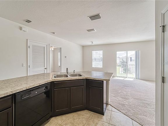 4th image of 777 Ashentree Dr