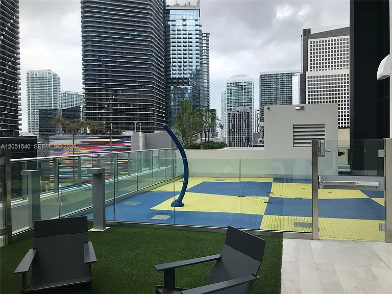 1010 Brickell Ave #3309 — Photo 5