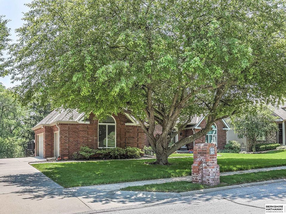 21619 Arbor St, Elkhorn, NE 68022 | Zillow